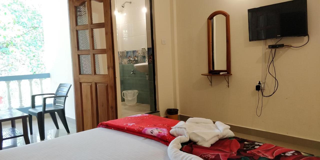 Dom'S Inn Calangute Zewnętrze zdjęcie